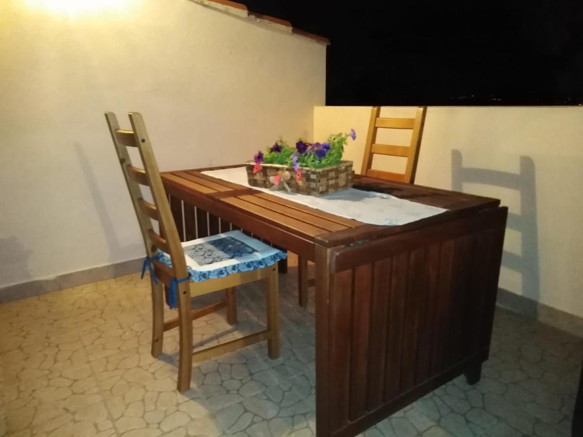 Villa Panoramica Immersa Nel Verde Porto Pino Exterior foto